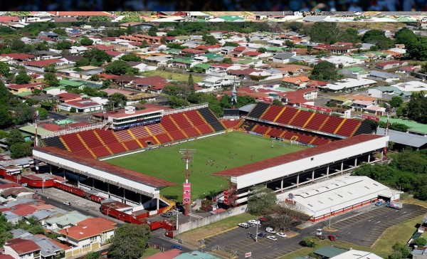 Alajuelense instalará gramilla igual a la que tendrá el Real Madrid
