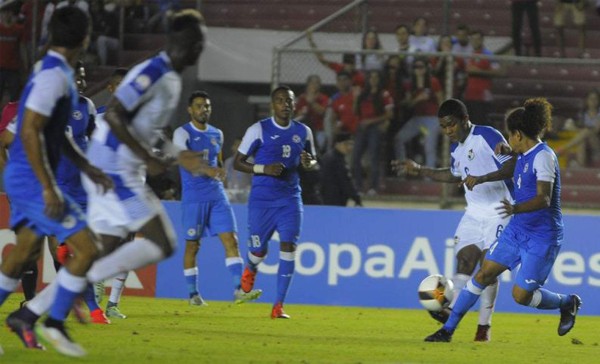 Nicaragua vence a Belice y sueña con la Copa Oro