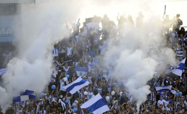 Enfrentamientos entre los cuatro clubes grandes abren una emocionante jornada en Costa Rica