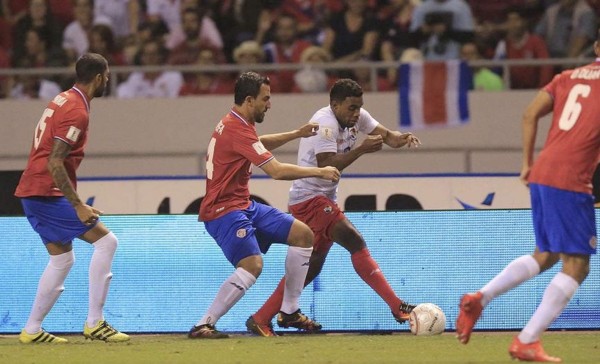 Con Keylor Navas en el marco Costa Rica busca acercarse al mundial