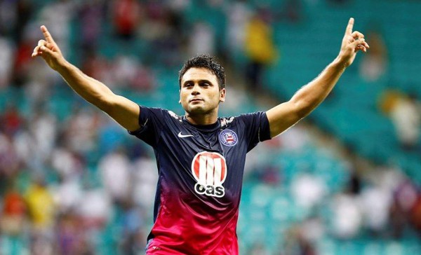 Primo de Messi consigue victoria para Bahía en Copa Sudamericana