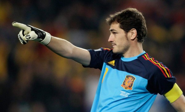 Casillas cumplirá su partido 100 como capitán de España