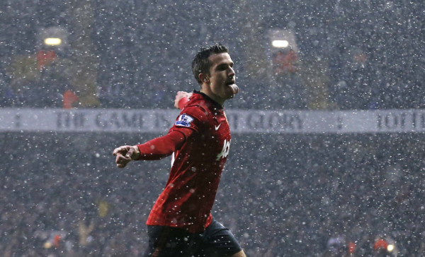 Tottenham empata de último minuto y rescata un punto entre la nieve.