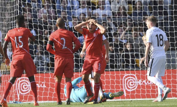 Prensa peruana refleja la angustia de su selección en el camino a Rusia 2018