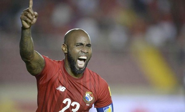 Seleccionado panameño Felipe Baloy reforzará al Municipal de Guatemala