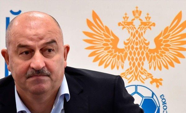 Técnico de Rusia recibiría jugoso premio por vencer a Costa Rica