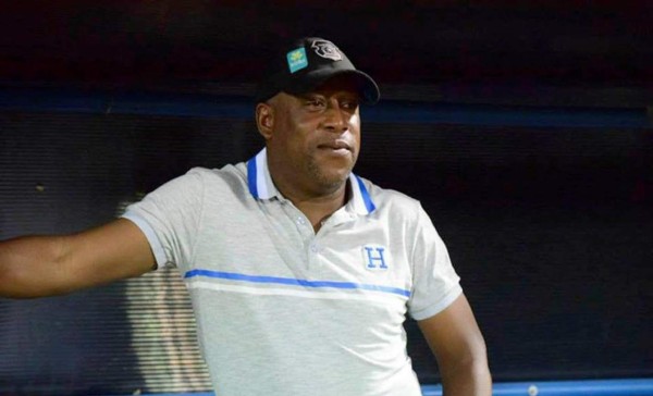 Hernán Medford no se olvida de la 'H'