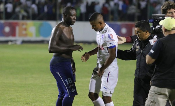 Las imágenes que no se vieron por la TV del Motagua-Olimpia