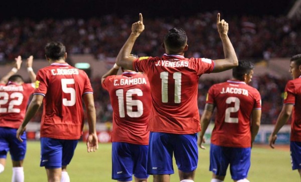 Las principales figuras de la victoria de Costa Rica ante Jamaica