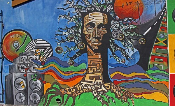 Bob Marley: Un símbolo jamaiquino de música y fútbol