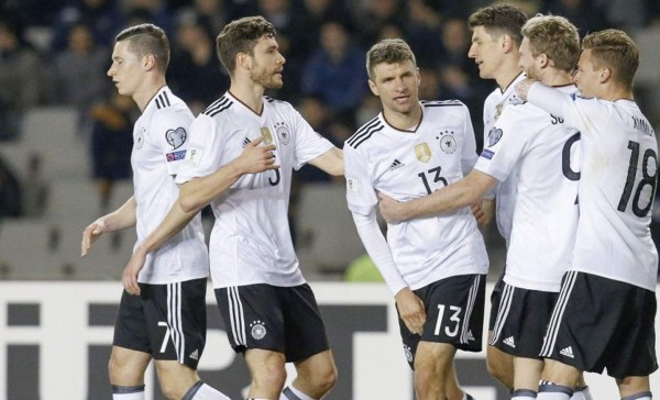 Jugadores alemanes recibirán prima de 350.000 euros si ganan Mundial de Rusia