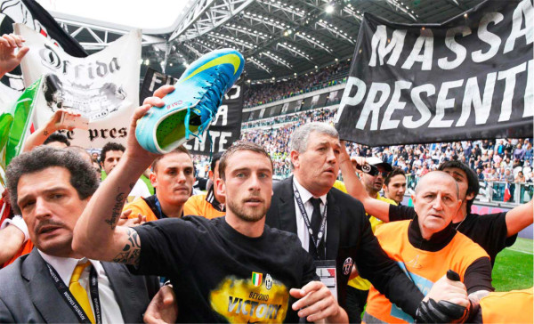 Ajax y la Juventus extiende su reinado en Europa .