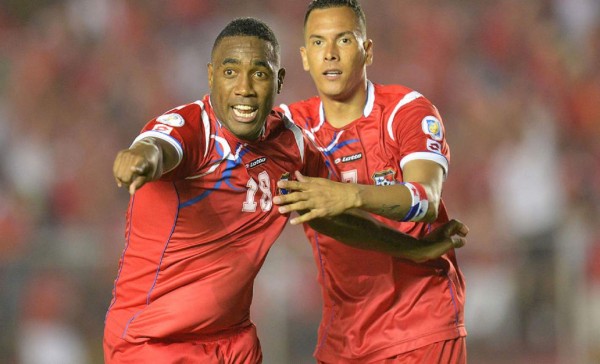 Pérez y Tejada será la dupla ofensiva de Panamá en busca de la victoria ante Bolivia