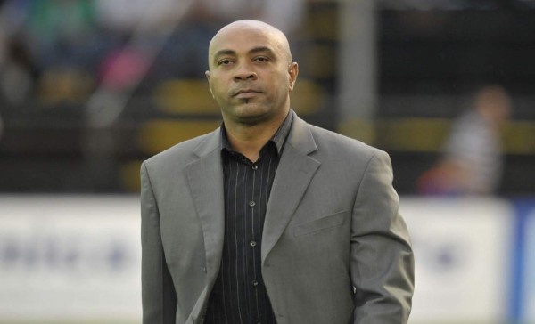 Mauricio Wright: 'El arbitraje tiene secuestrado el fútbol de Costa Rica”