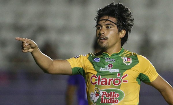 Futbolista salvadoreño en la mira de club mexicano