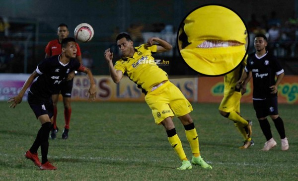 No viste en TV: Rostros tristes en Motagua, mensaje oculto de Ángel Tejeda y patadita a Edwin Solano