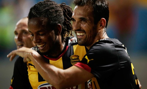 Real España humilla a Marathón y pone medio pie en semifinales