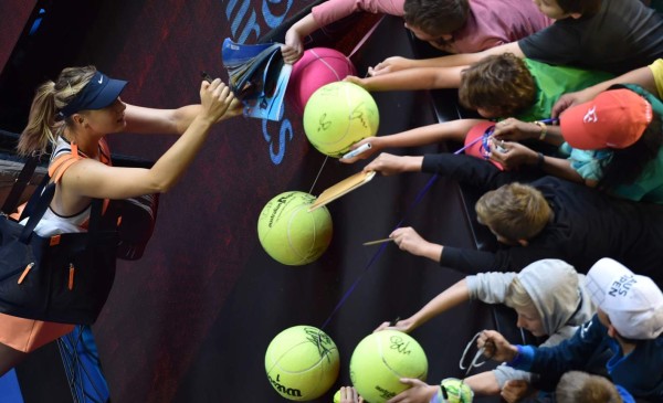 Sharapova luchó con todo para sumar su victoria 600 en su carrera