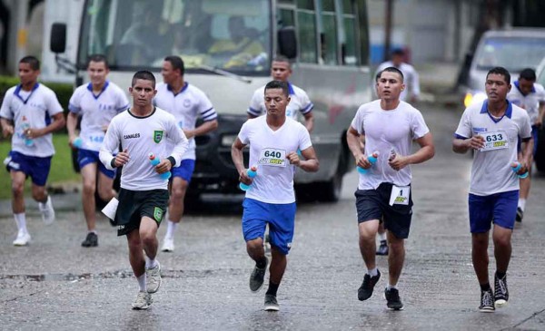 Las mejores imágenes de la Maratón ' Corriendo por la Salud”