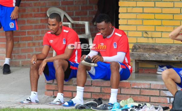 Emotivo recibimiento a Edrick Menjívar, Bengtson se reintegra y Beckeles trabaja a tope