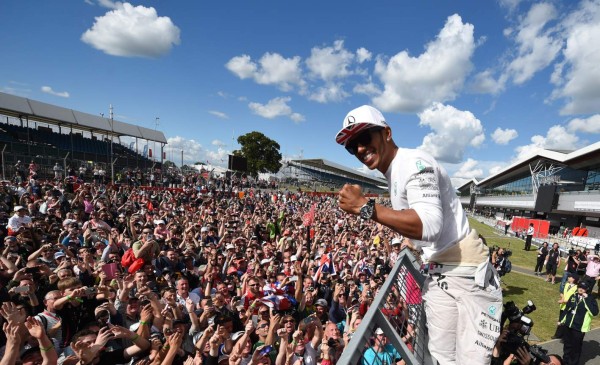 Lewis Hamilton gana el GP de Gran Bretaña
