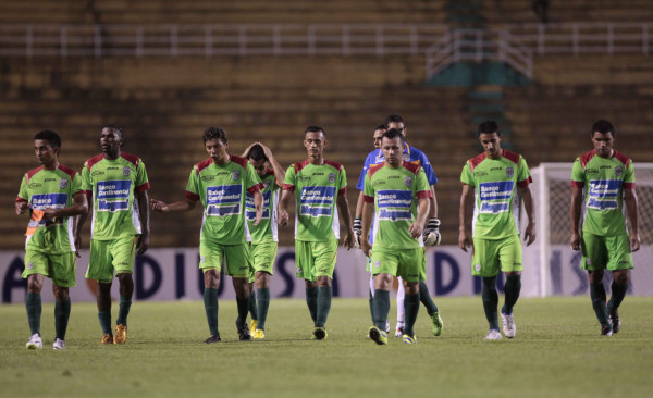 Marathón y Parrillas One abre el Clausura empatando