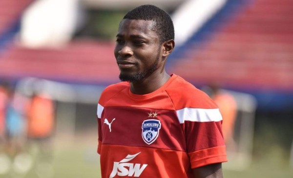 RUMORES Y FICHAJES: ¡Barça va por James; Chelsea planea renovación!