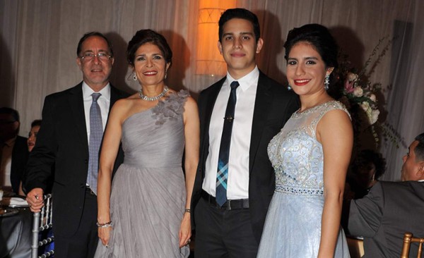 FOTOS: Así era Hilda Hernández, la hermana de JOH que murió en el accidente aéreo