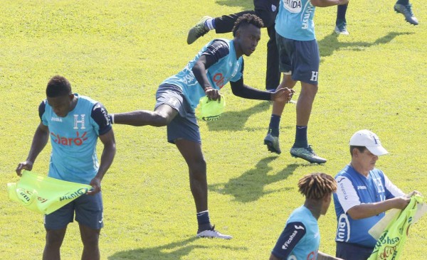 Imágenes: El entreno matutino de Honduras del domingo en el estadio Olímpico