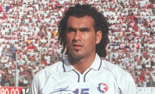 Defendiendo la camiseta de Olimpia y su reencuentro con el 'Tato' García: las imágenes de Robert Lima en Honduras