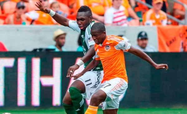 El presente de la Selección de Honduras campeona de Uncaf en 2011