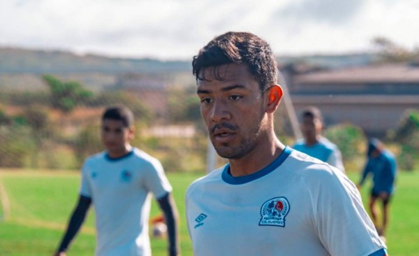 FICHAJES: Denil Maldonado deja el Pachuca; Olimpia con novedades y dos hondureños se van a Europa