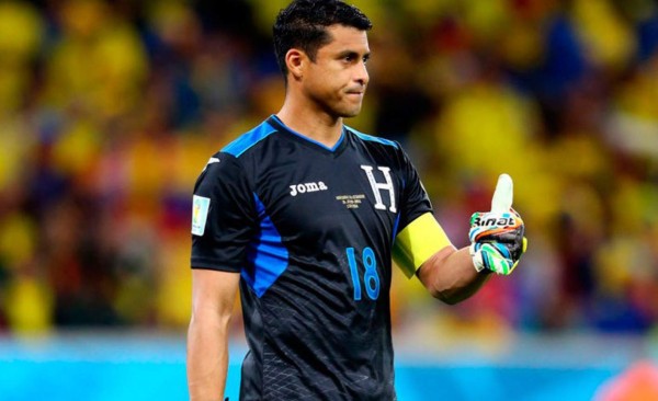 El controversial 11 ideal de la Selección de Honduras, según el cantautor Polache