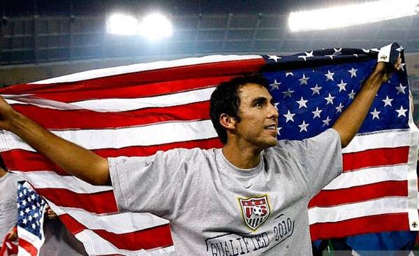 Bornstein disputó el Mundial de Sudáfrica 2010 con Estados Unidos.