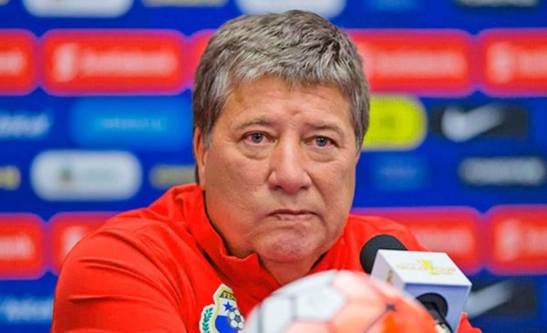 'Bolillo' Gómez anuncia cuatro cambios contra Túnez