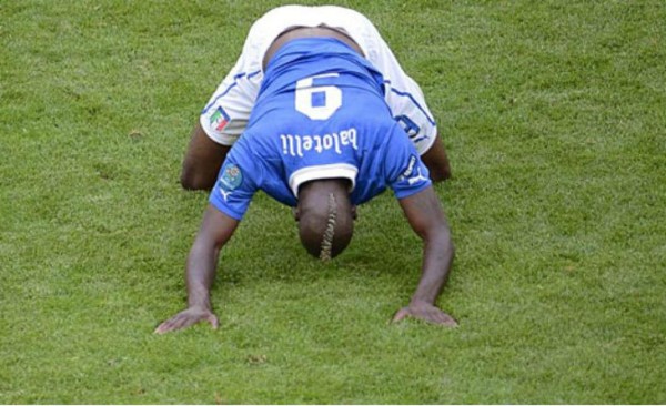 Las más grandes locuras de Mario Balotelli