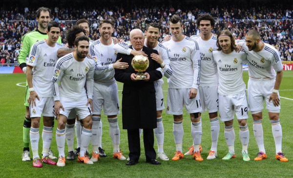 Cristiano: 'El Balón de Oro es para la gente que trabaja en el club”