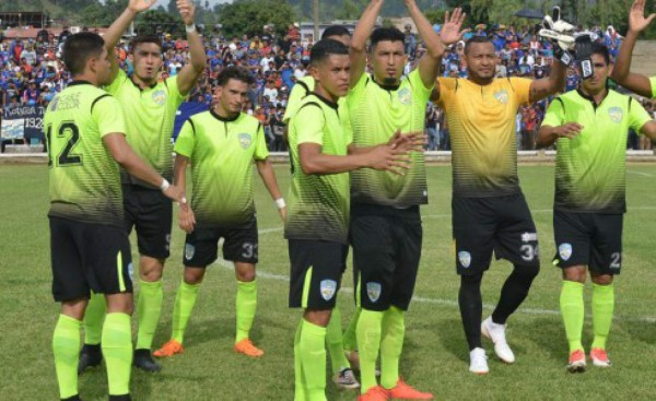 FICHAJES: Marathón lo fichó y lo envió a préstamo; Motagua anuncia regreso de legionario