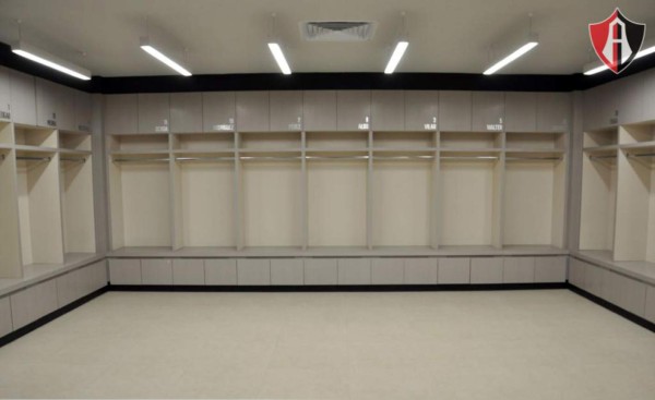 ¡De lujo! Esta es la nueva casa del hondureño Cristian Cálix en México