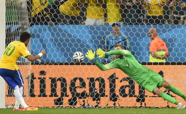 Brasil sorprende a Croacia en su primer partido 3-1