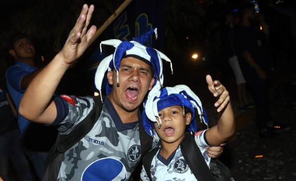 FOTOS: La fiesta de los motagüenses que se tomaron las calles de la capital