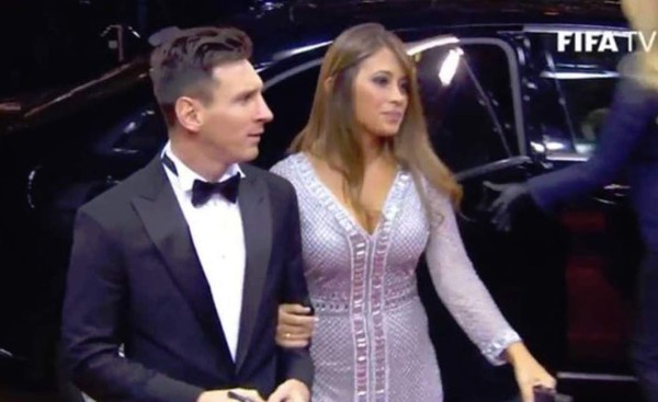 FOTOS: La alfombra roja del Balón de Oro, otra vez Antonella se roba miradas