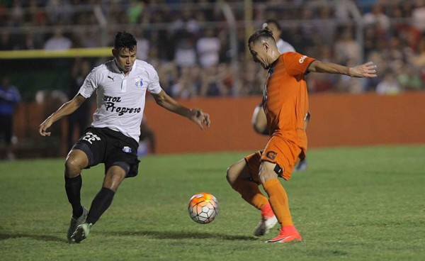 Jugadores hondureños sin contrato y otros que irían a préstamo