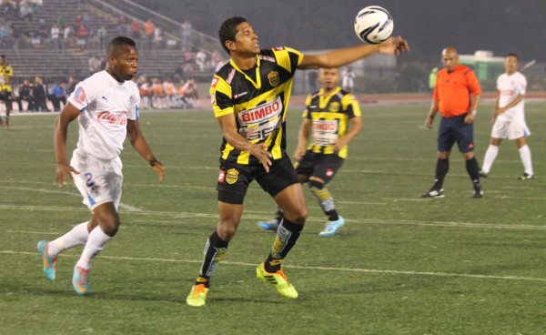 Caliente empate entre Olimpia y R. España en New Orleans