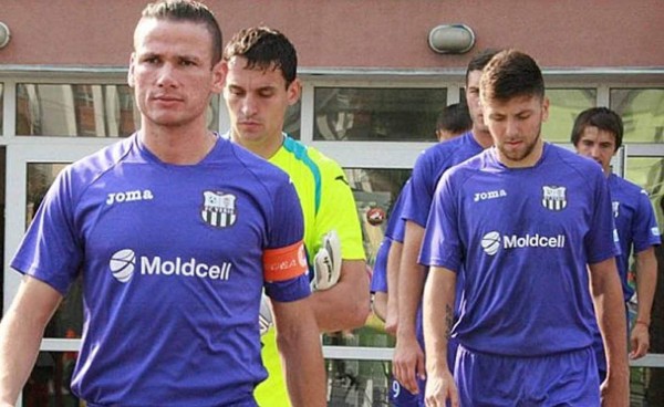 Hecho inédito: Se retira el líder de Moldavia al no estar de acuerdo con los arbitrajes