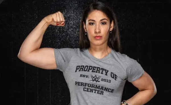 Así es la primera mujer mexicana que firma con la WWE y levanta suspiros en las redes sociales
