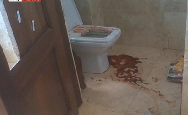 Muestran fotos de Pistorius cubierto de sangre tras matar a su novia