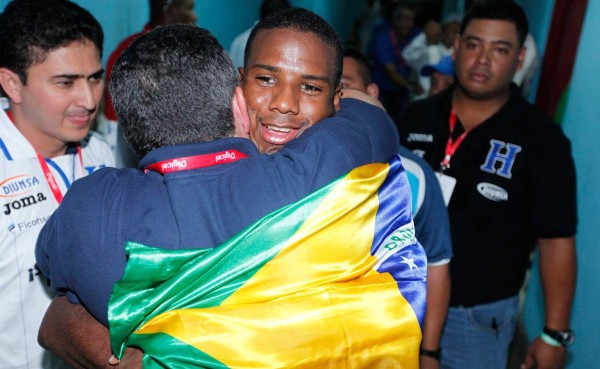 Mensajes para Juan Carlos García: 'Hermanito, dale con todo'