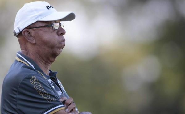 El colombiano Jairo Ríos condicionó su continuidad en el Marathón