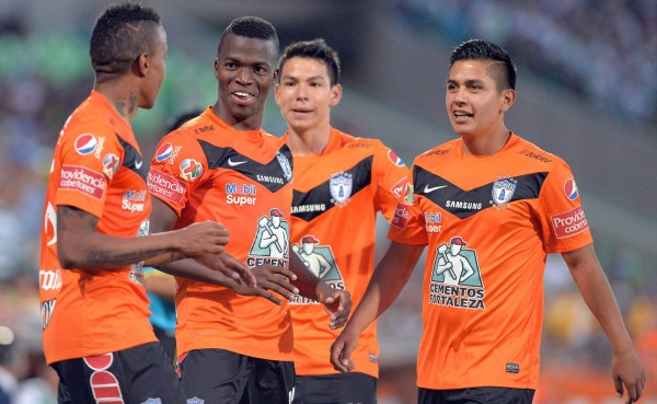 Pachuca avanza a la final en México pese a perder ante Santos